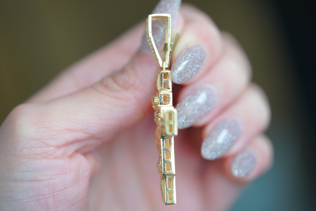 14k Pendant - Shiny Cross