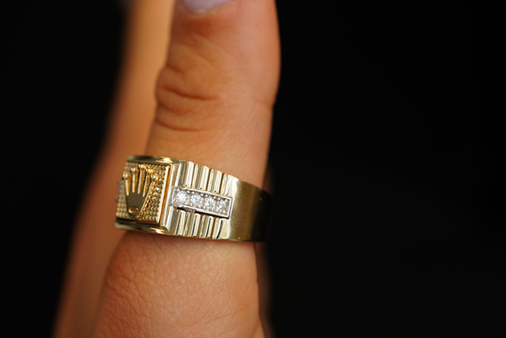 14k Two Gold Crown Ring