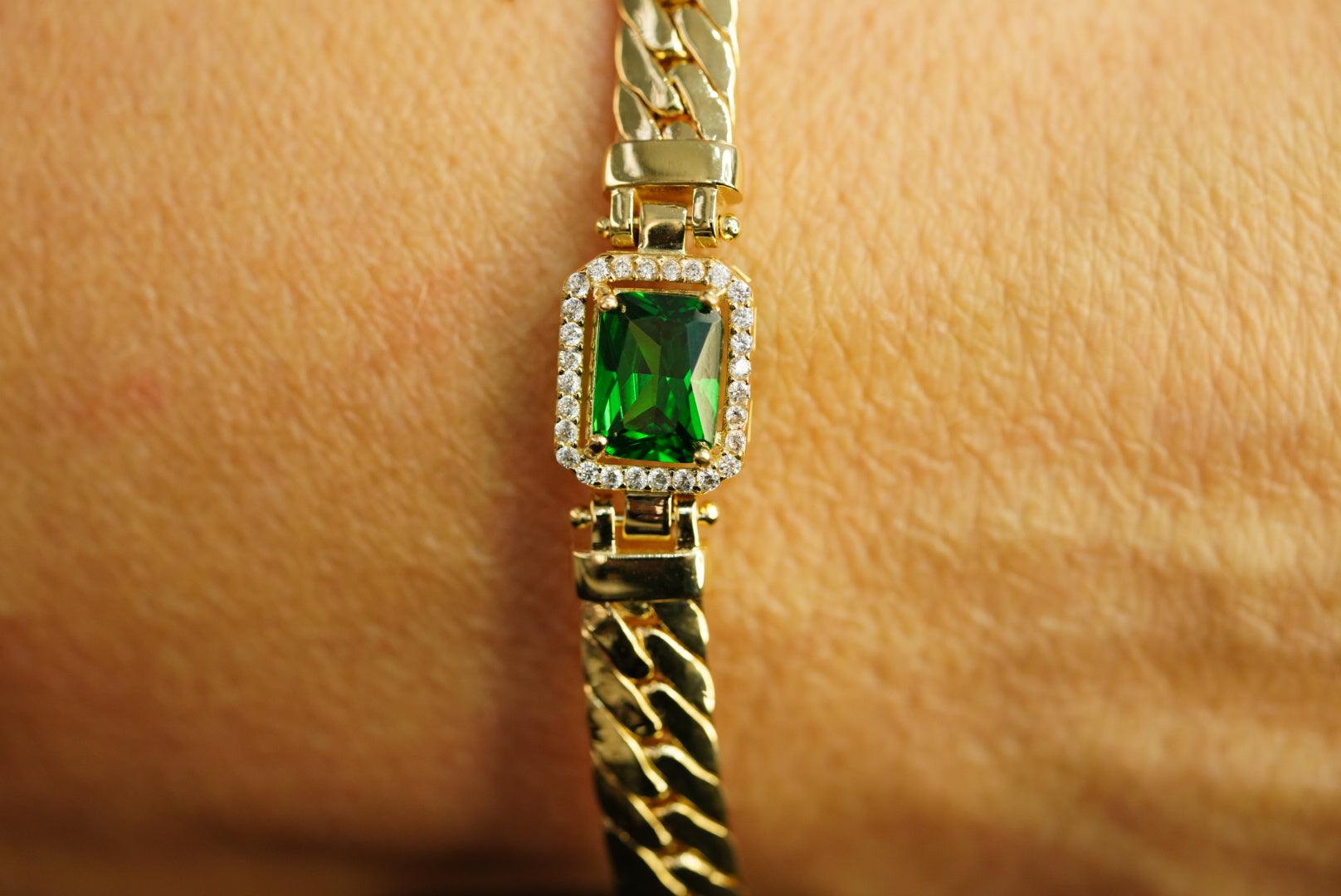 14k Green Crystal Cuban Close Bracelet