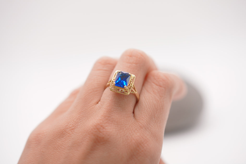 10k Women’s Ring - Ocean Stone