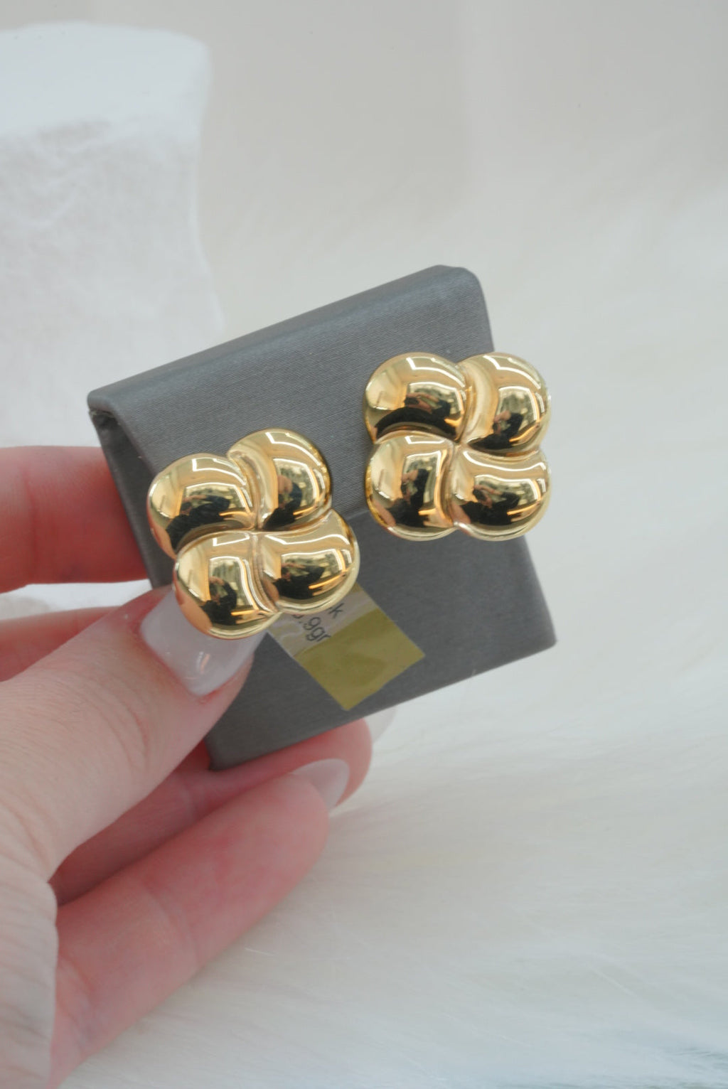 14k Earrings - Bold Puffy Flowers