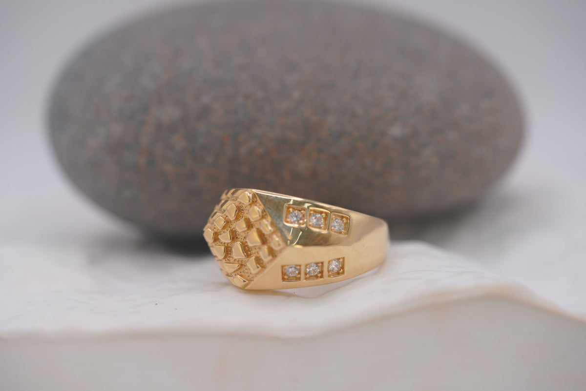 14k Men’s Ring - Eternal Valor