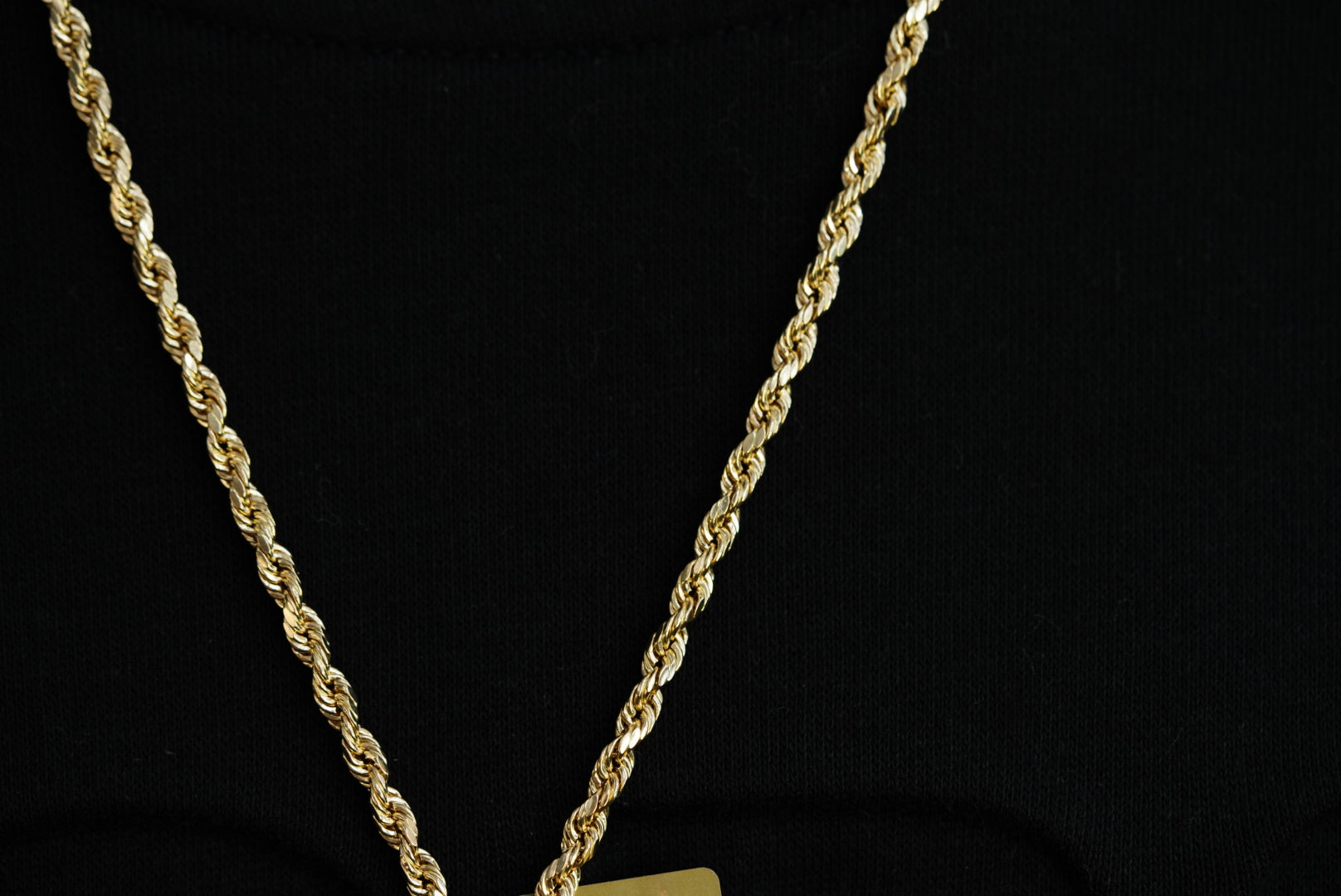 14k King Card Pendant with Rope Chain