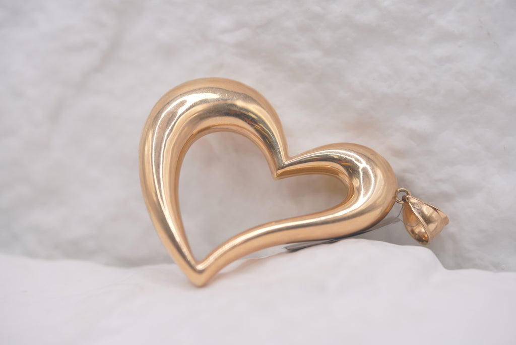 14k Women’s Pendant - Bold Heart