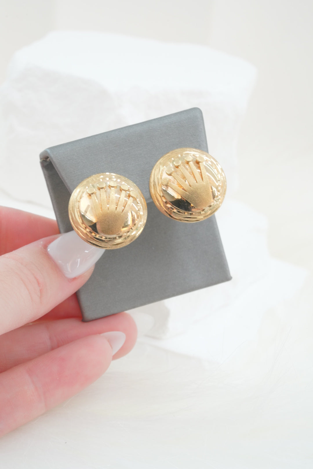 10k Earrings - Crown