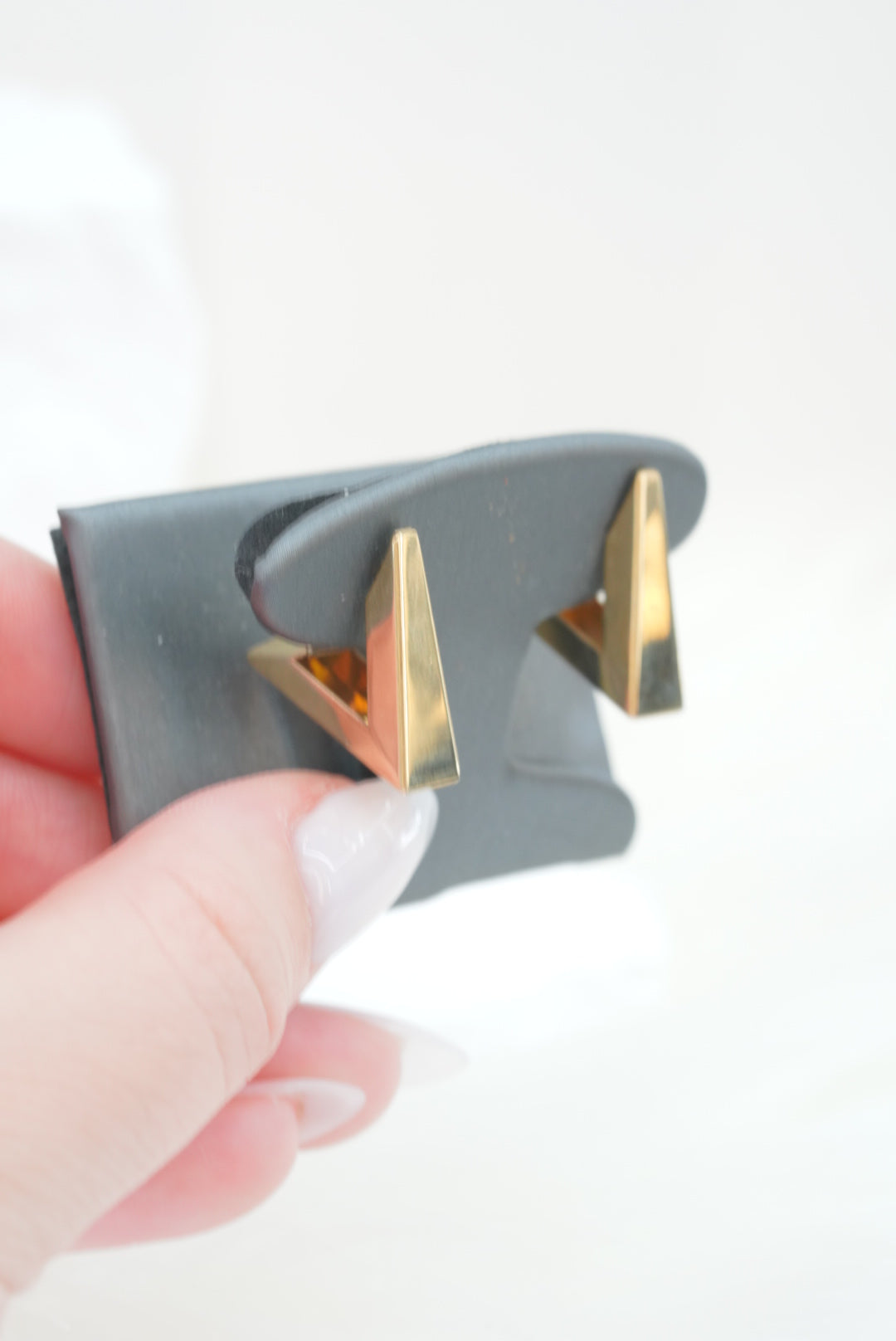 10k Earrings - Triangle of Gold