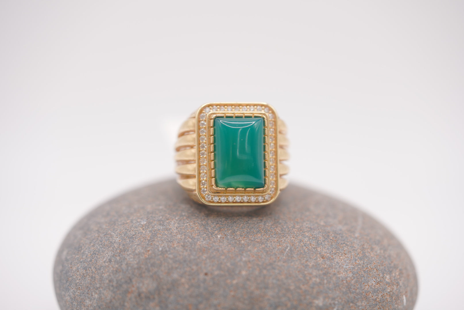 10k Women’s Ring - Green Emblem