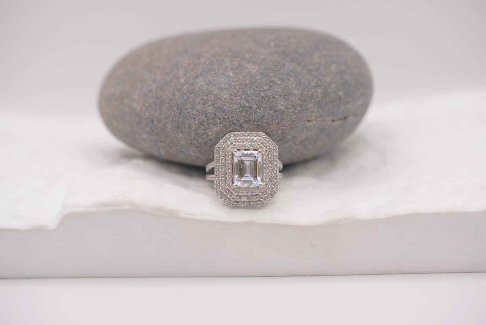 14k Engagement Ring - The Queen