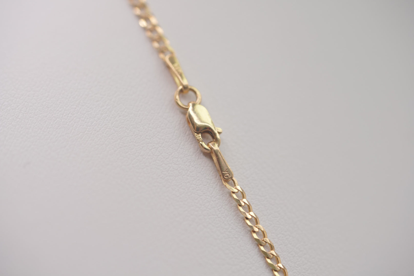 14k D Cut Chain with Pendant - Faith & Peace