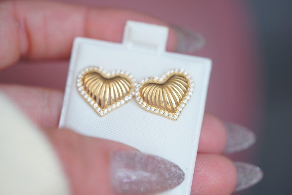 14k Earrings - Bold Hearts