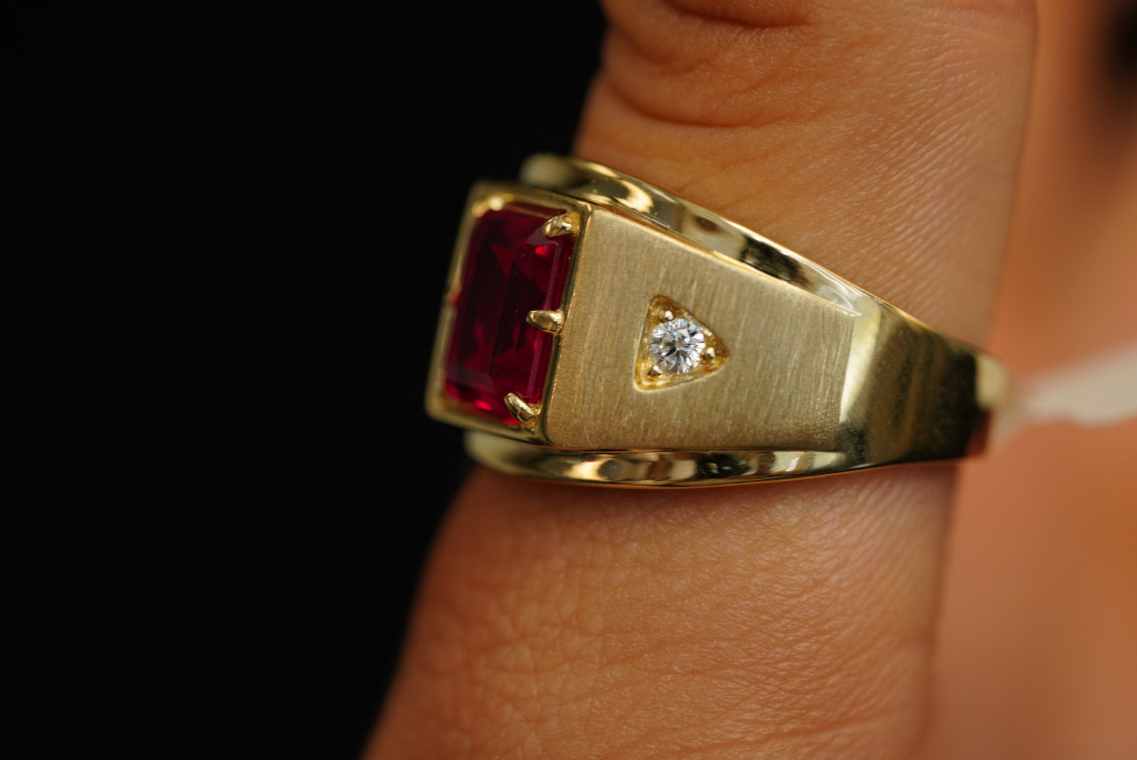 14k Red Stone Ring