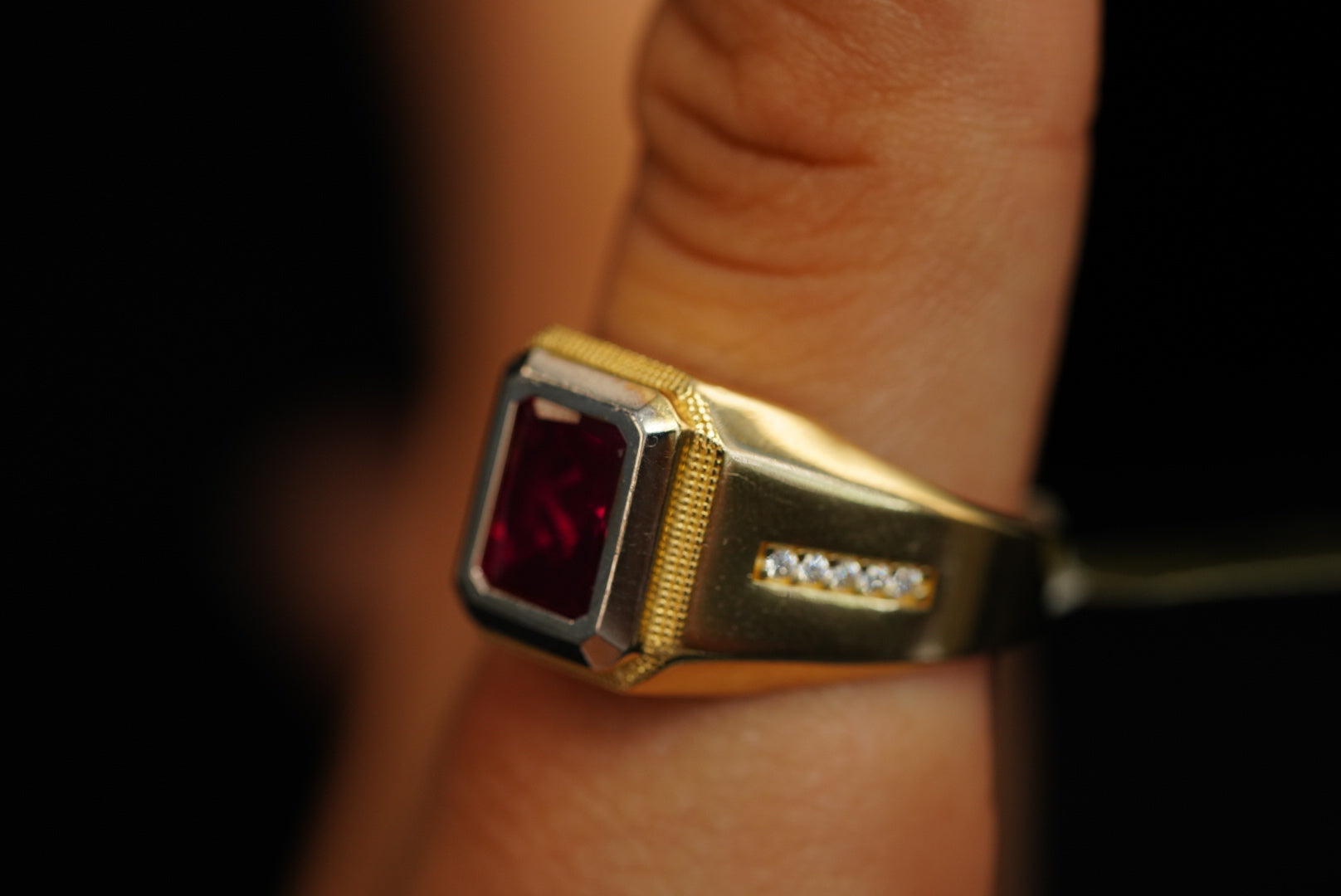 14k Two Gold Red Stone Ring