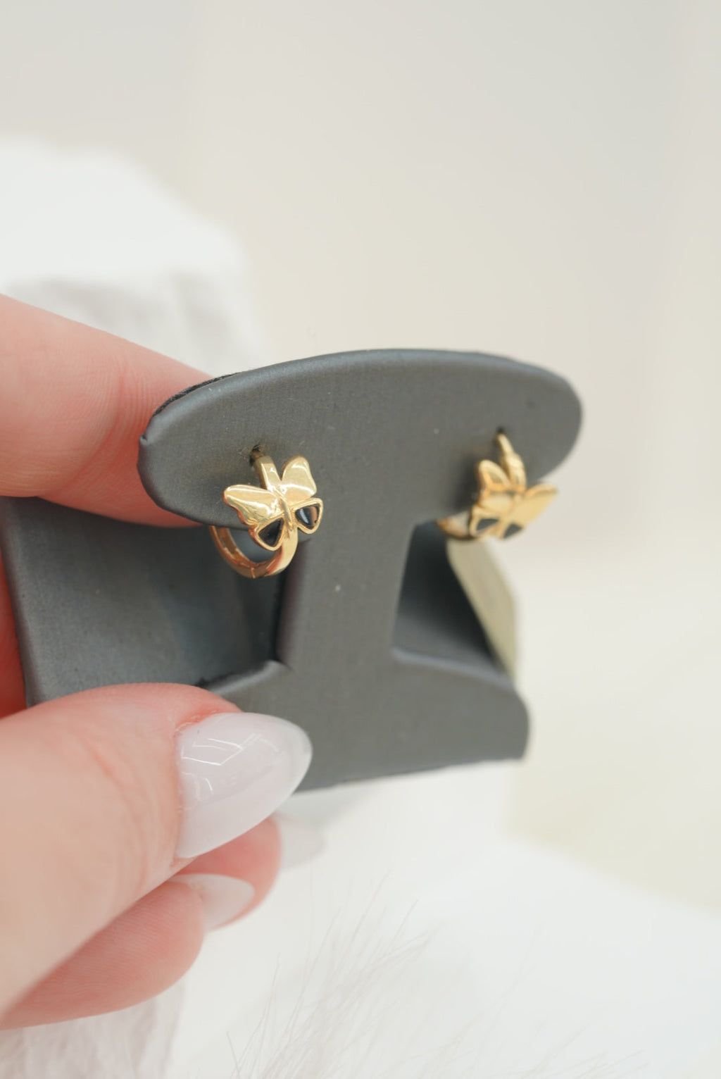 14k Hoops - Small Butterflies