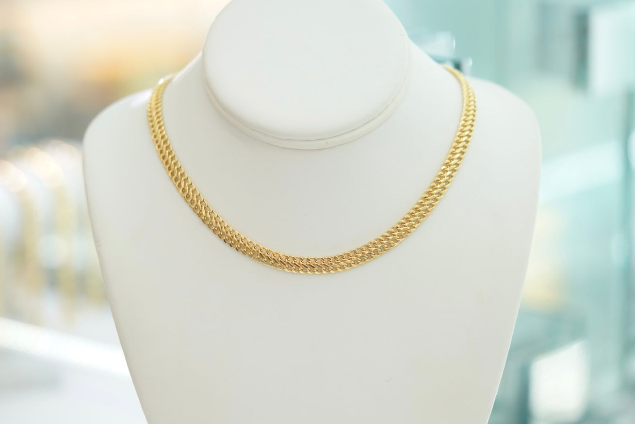 10k Necklace - Golden Masterpiece