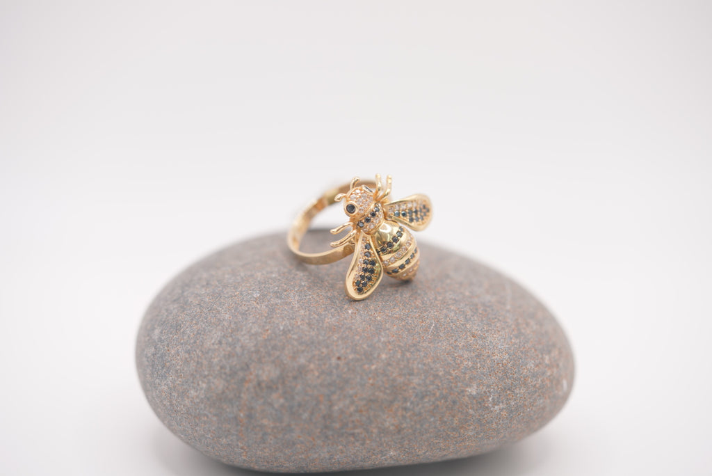 14k Women’s Ring - Queen Bee