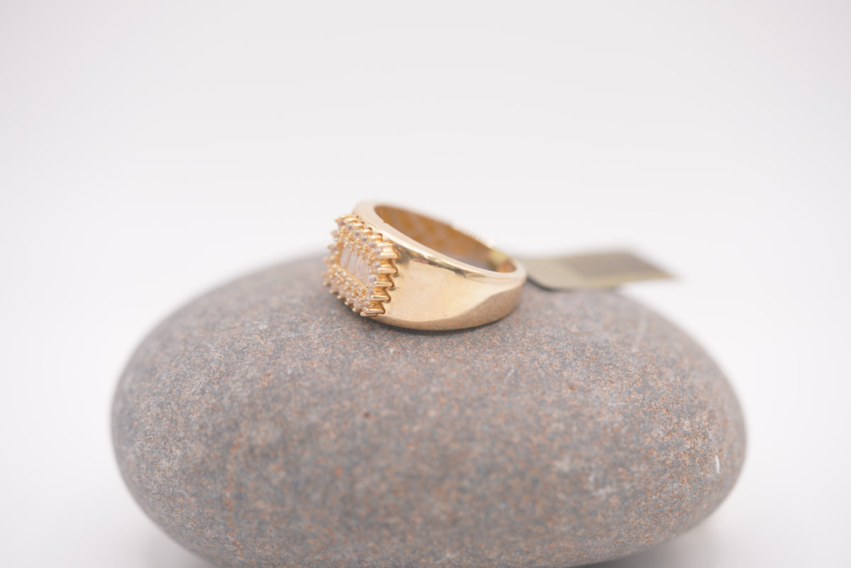 14k Women’s Ring - Classy Lady