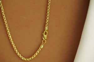 14k Abstract Chain and Circle Pendant