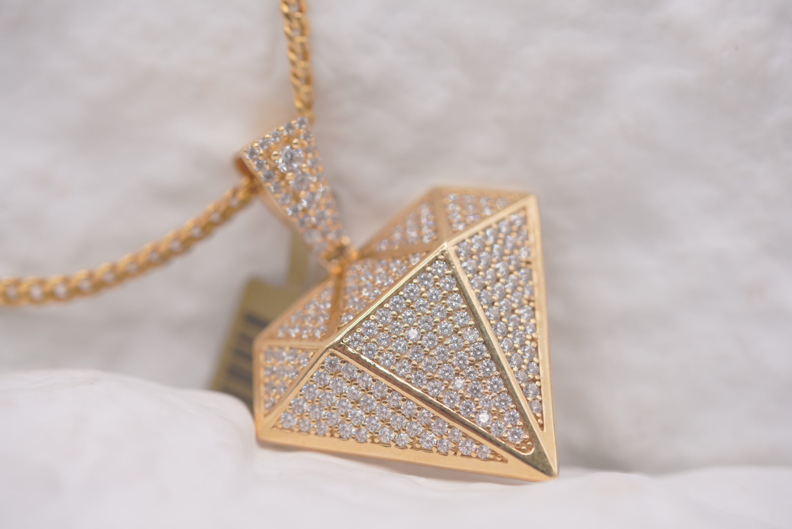 14k Men’s Pendant - Diamond Gold