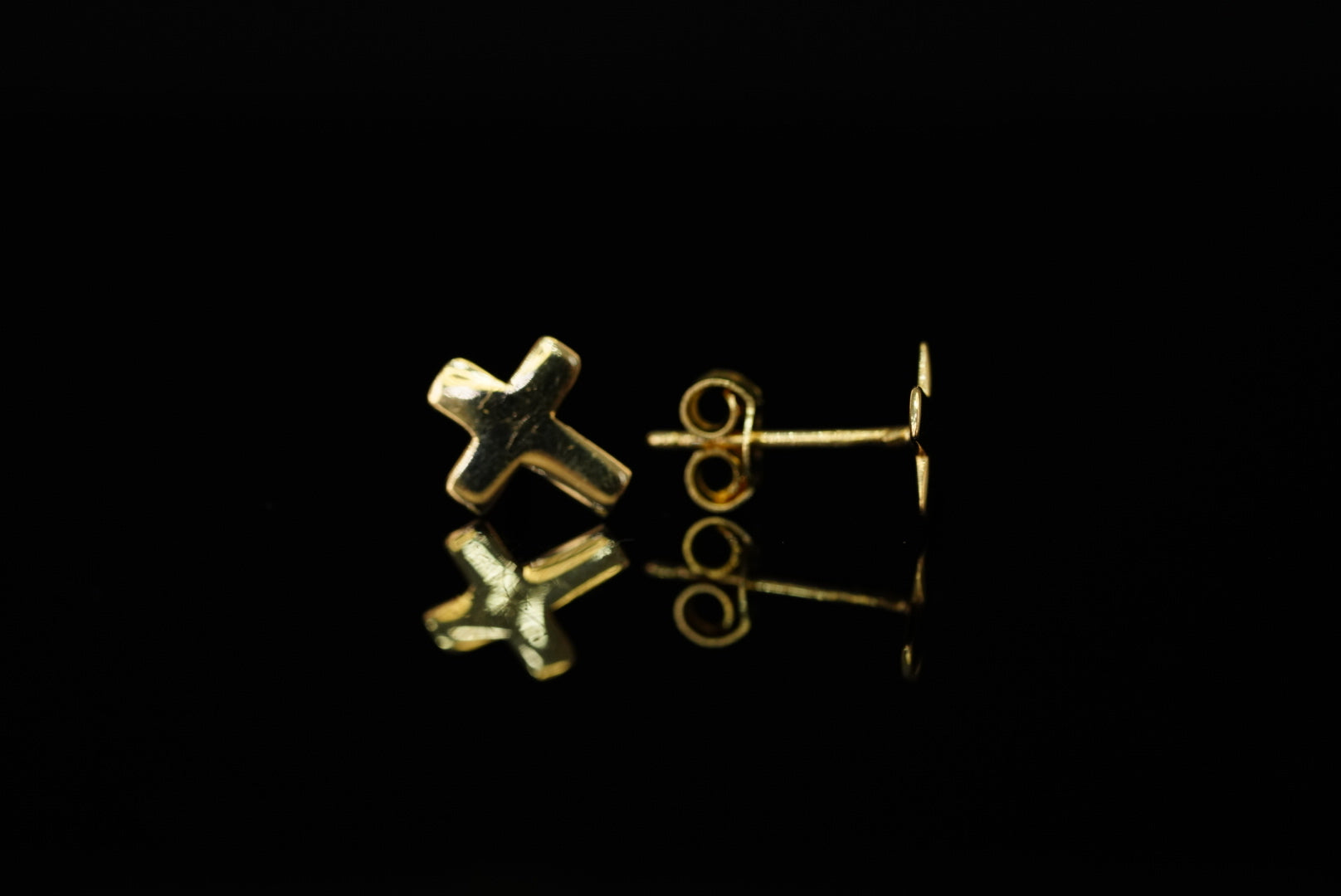 14k Cross Gold Plane Earring