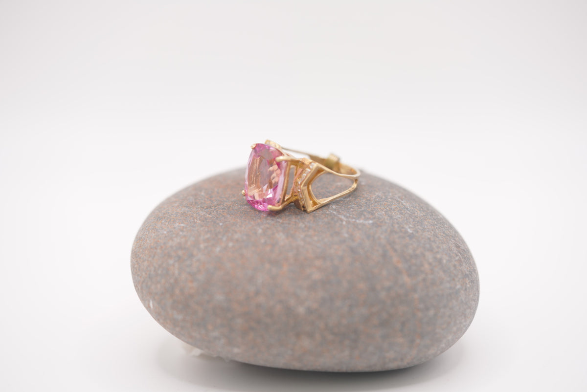 14k Women’s Ring - Pretty Pink