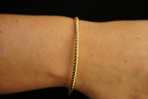 14k Twisted Ball Bangle