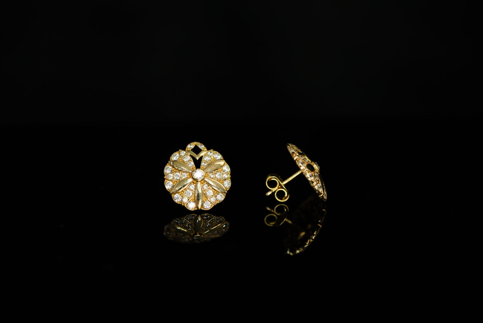 14k Flower Crystal Earrings