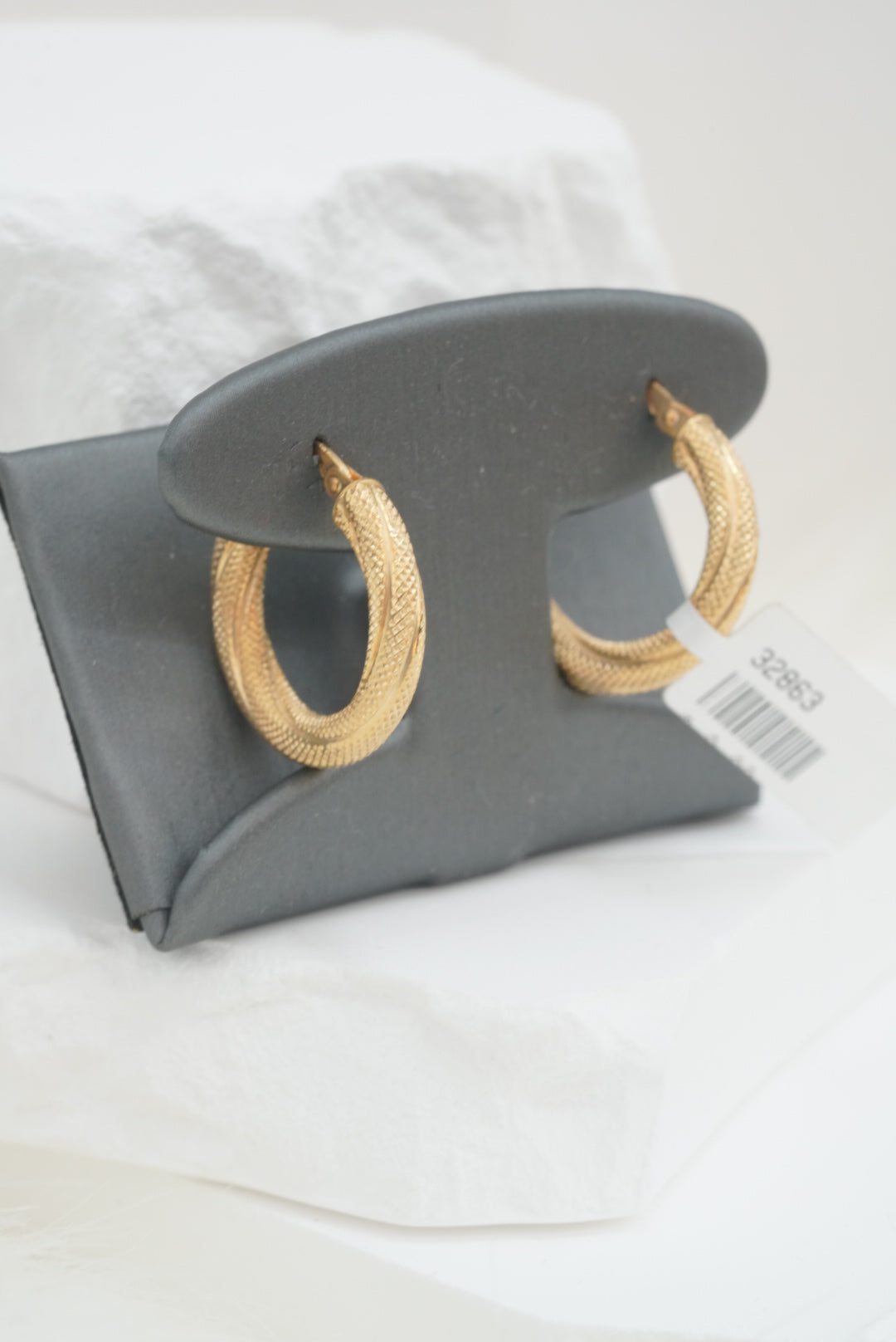 14k Hoops - Golden Snowy