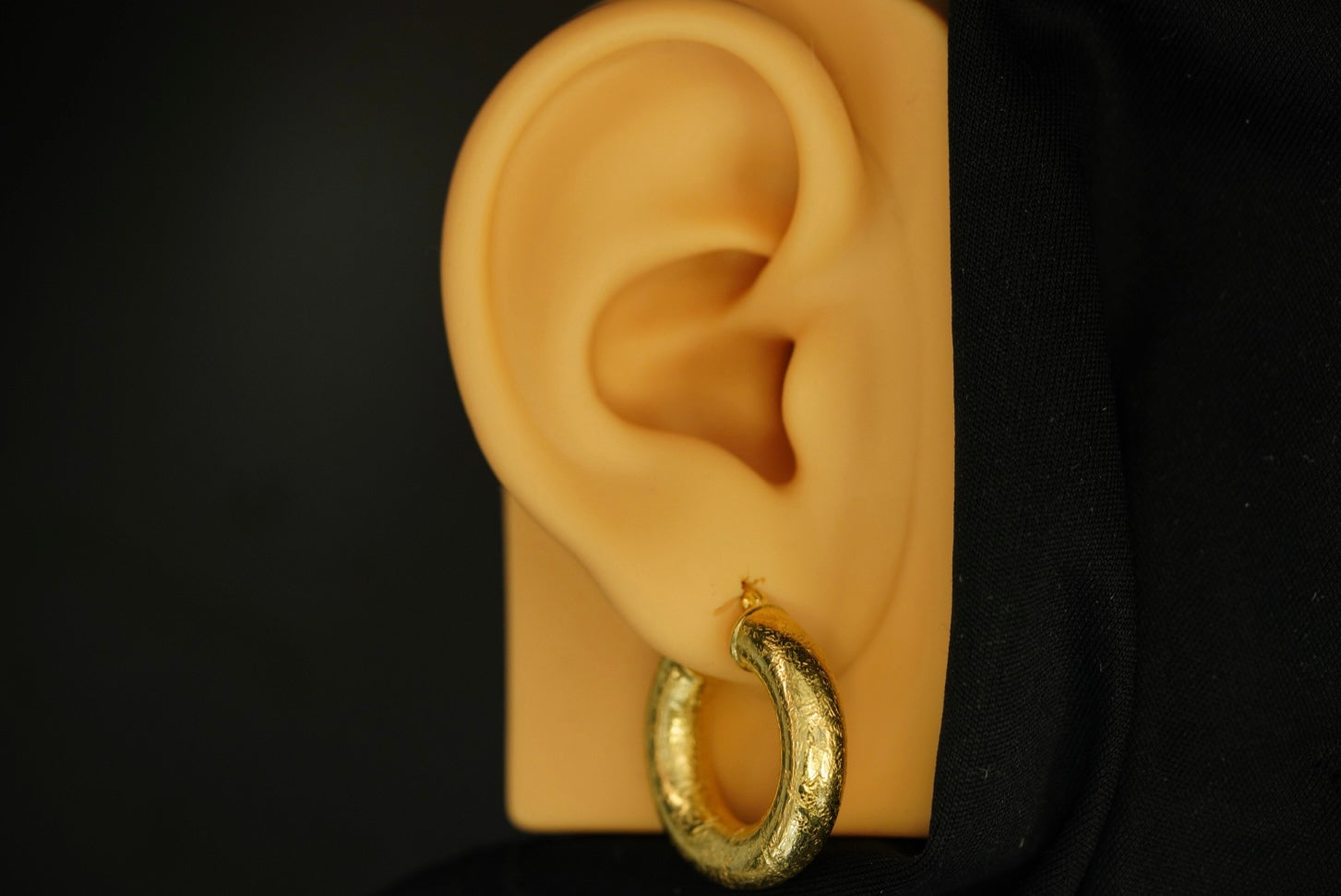 14k Textured Thick Hoops