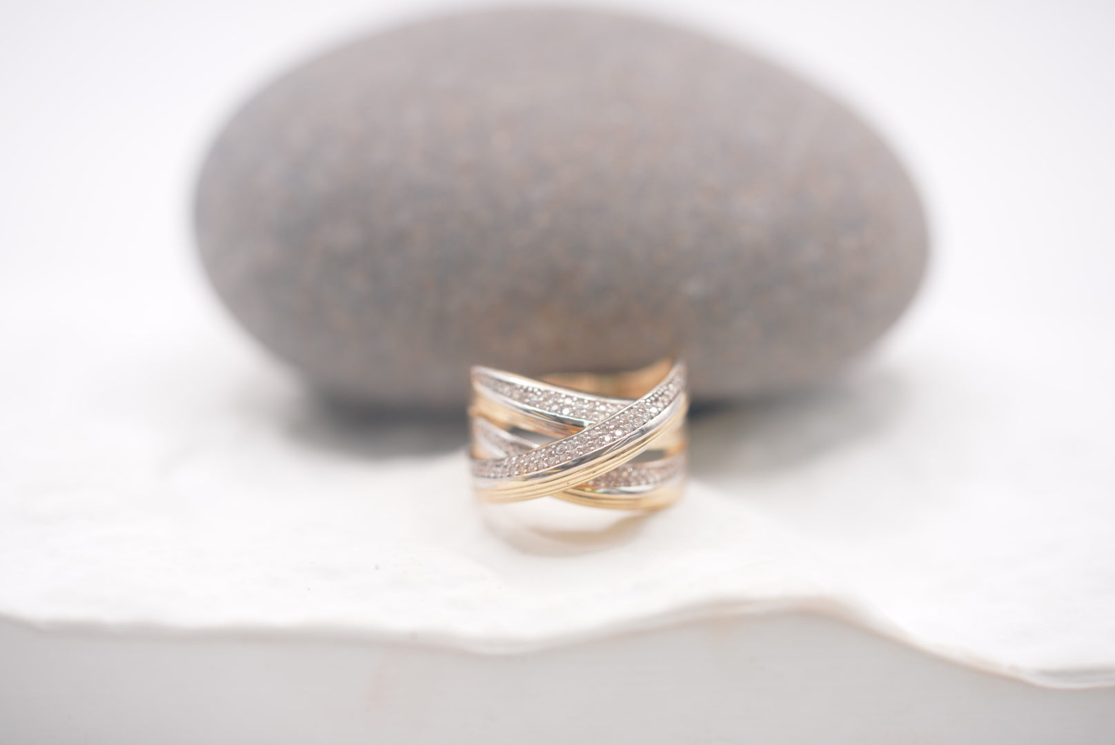14k Women’s Ring - Golden Touch