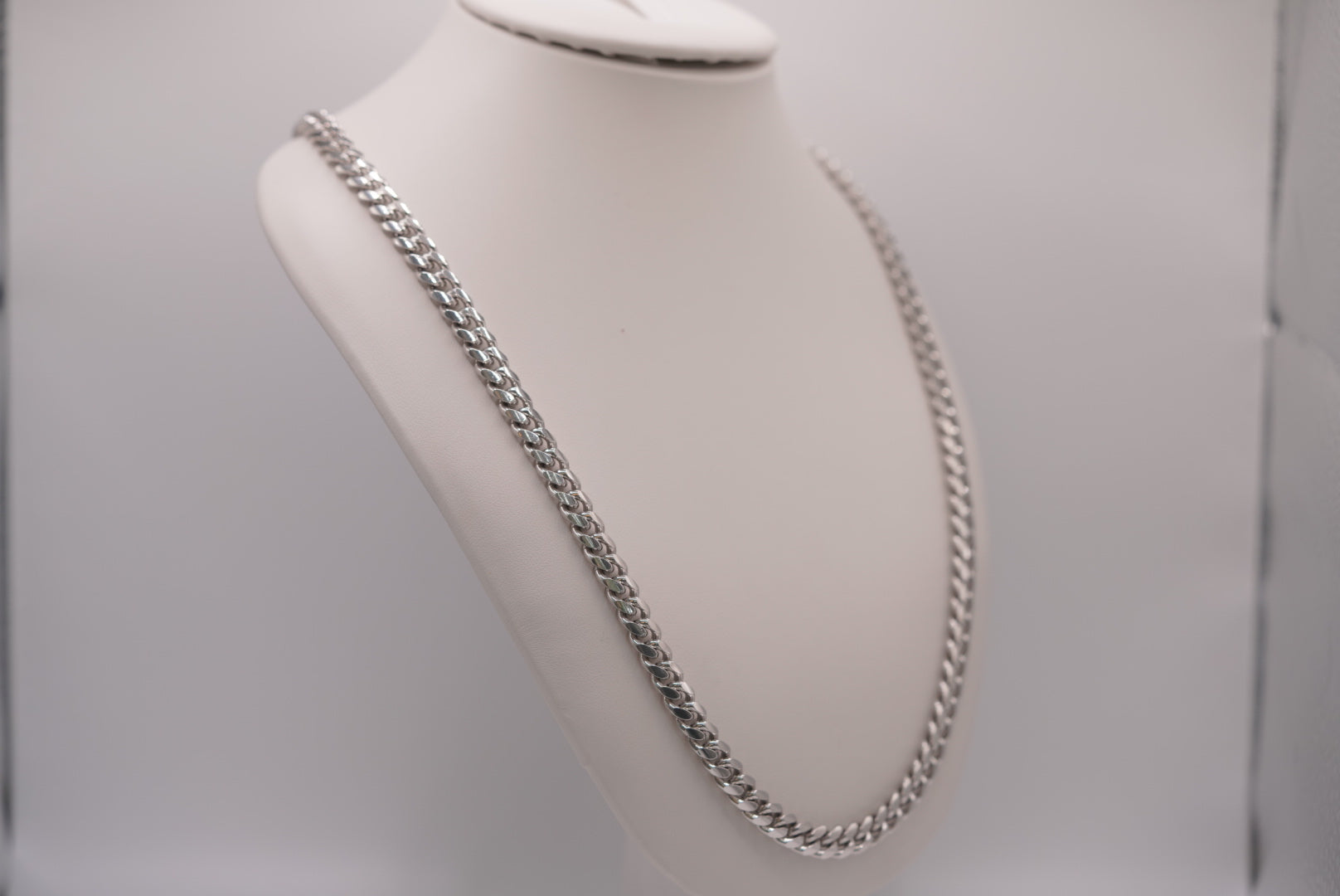 Silver Cuban Link Chain - Classic Style