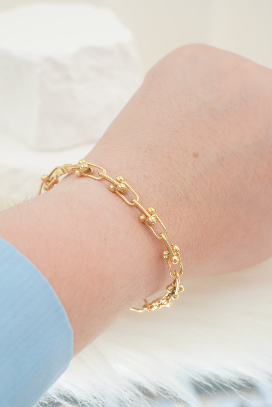 14k Bangle - Clip Chained