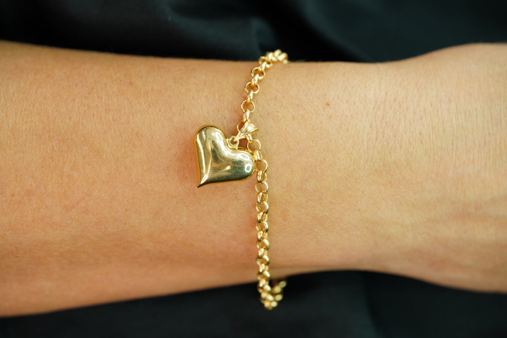 14k Rolo Heart Bracelet