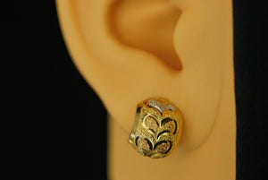 14k Three Gold Heart Clip Earring