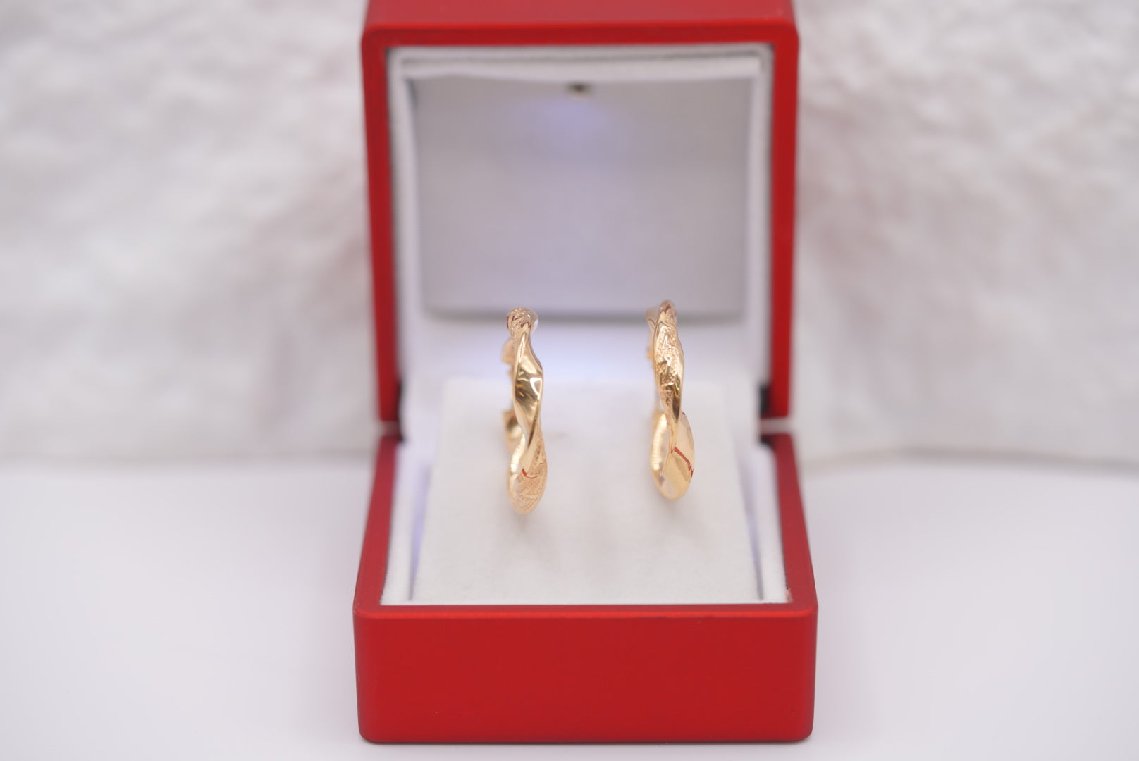 14k Hoop Earrings - Classic Curve