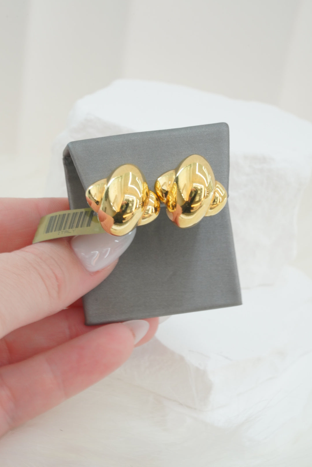 14k Earrings - Puffed Flower