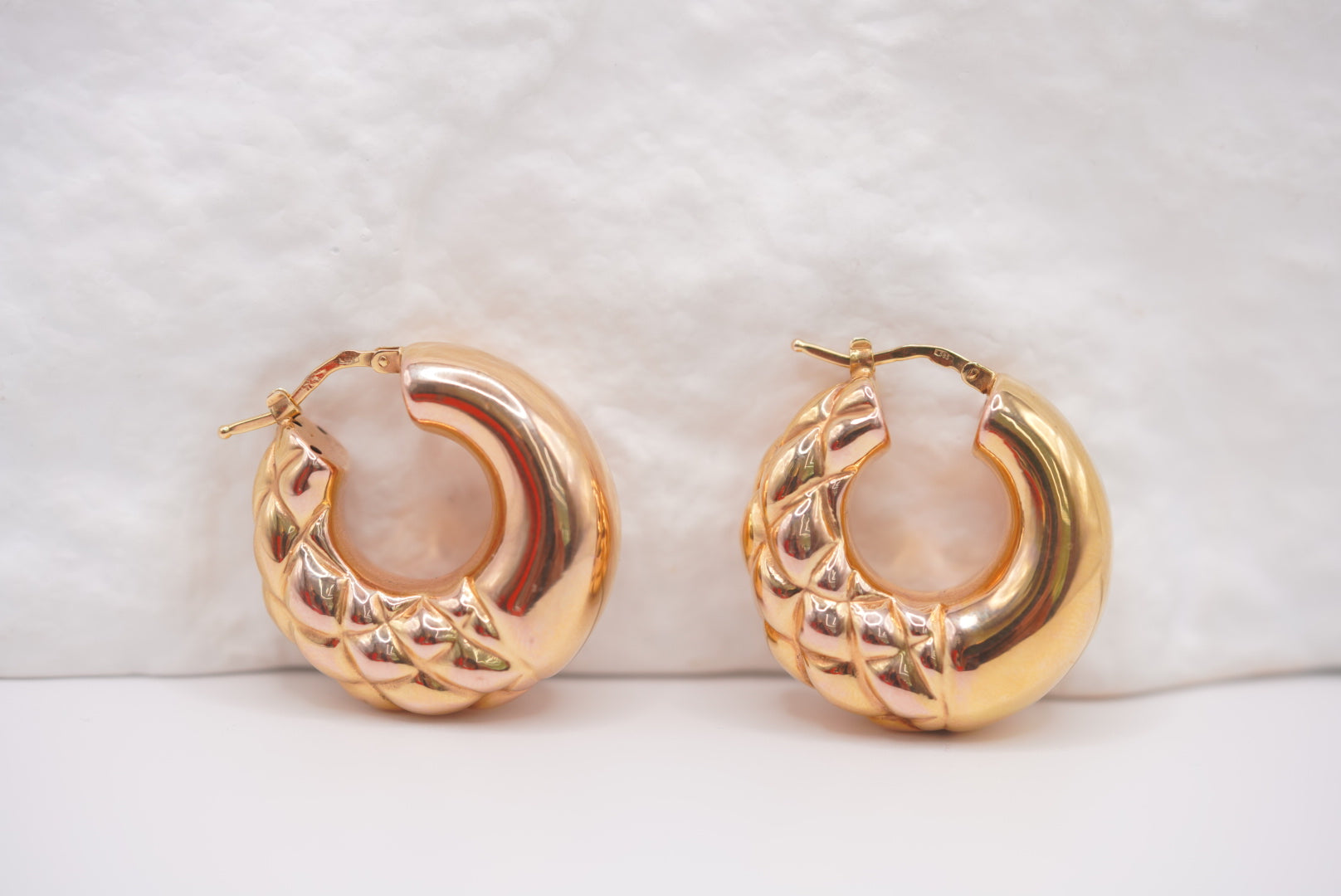 14k Hoop Earrings - Modern Muse