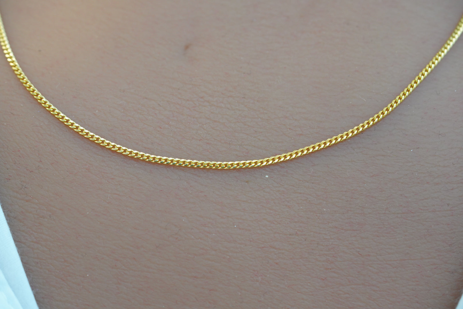 10k/14k Thin Solid Chain - Classic Cuban Link