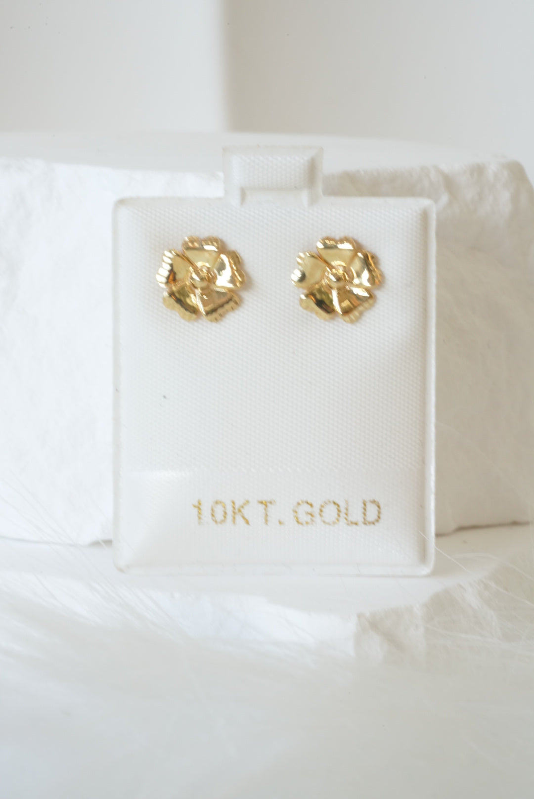 10k Earrings - Plain Flower