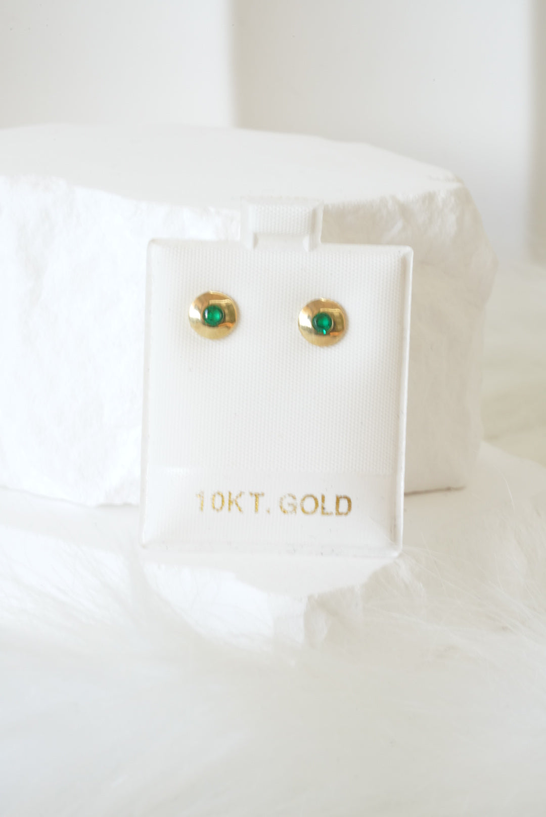 10k Earrings - Green Dot