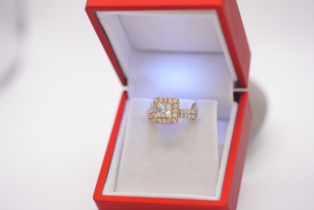 10k Engagement Rings - Duo Queen
