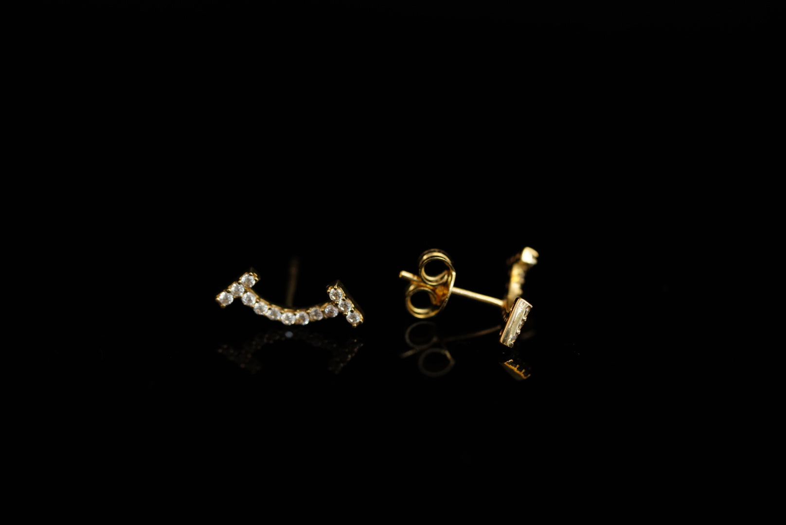 14k Smile Crystals Stud Earrings