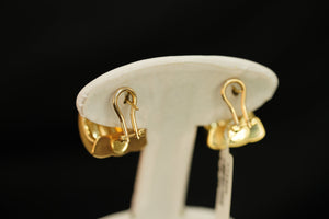 14k Three Lines Pierced Earrings