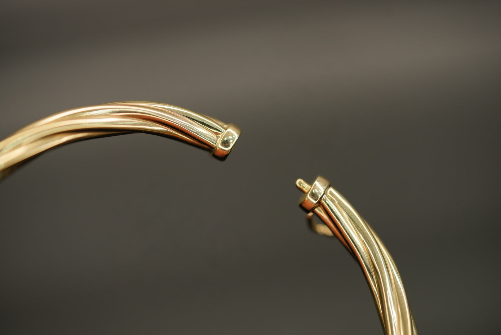 14k Twist Bangle Bracelet