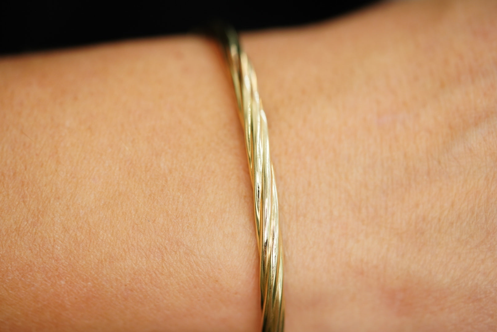 14k Twist Bangle Bracelet