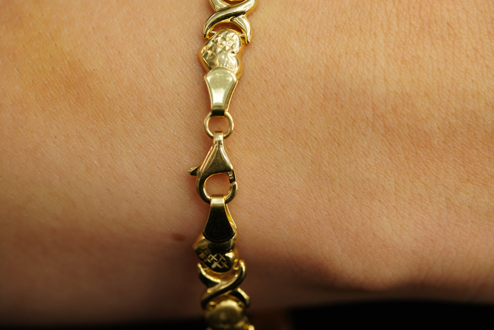 14k Big Heart XO Bracelet