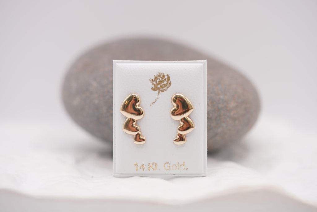14k Women’s Earrings - Heart Rows