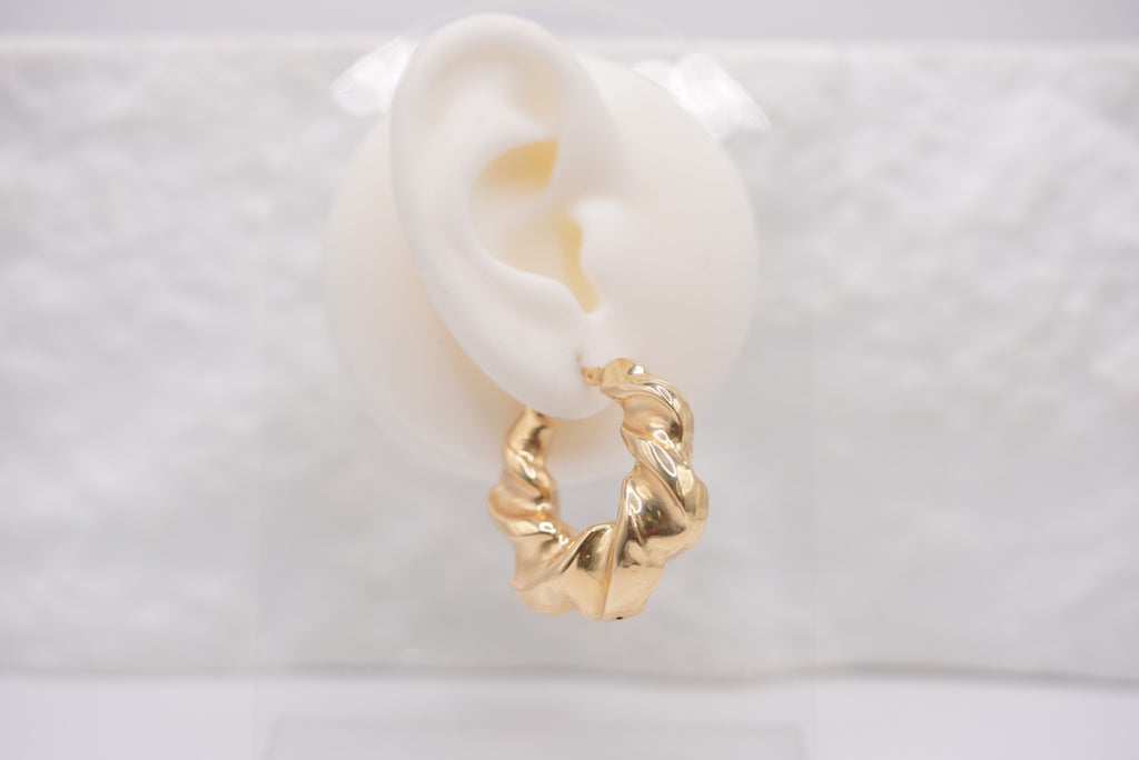 14k Hoop Earrings - Urban Twist