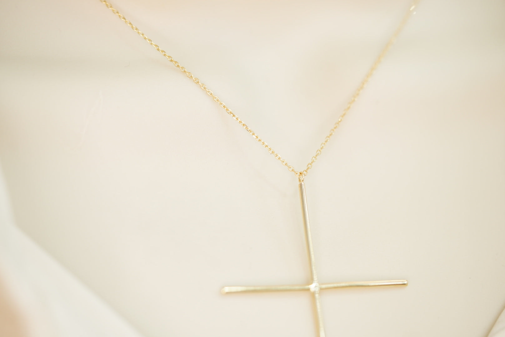 14k Set Chain and Cross Pendant