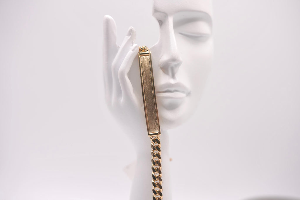 10k Plate Bracelet - Elegant Beauty
