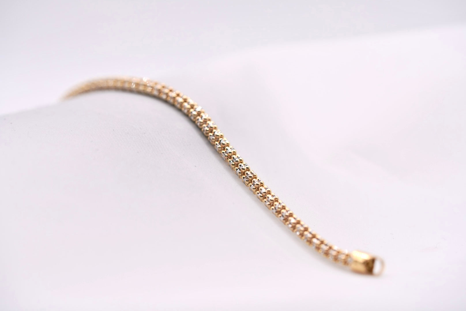 14k Shiny Bracelet - Power Brilliance